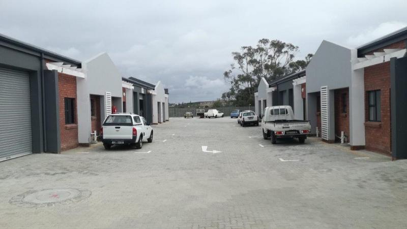 To Let commercial Property for Rent in Fairview Eastern Cape